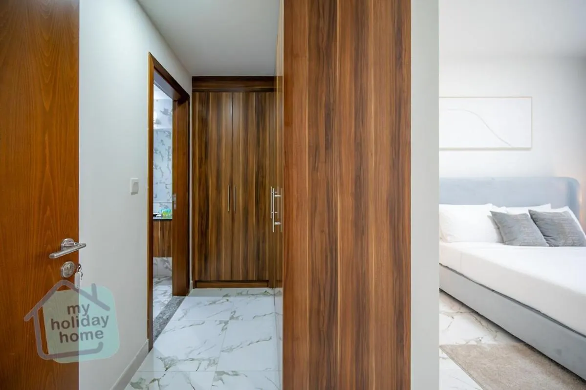 Apartment Brand New Spacious And Fully Furnished Ras al-Khaimah
