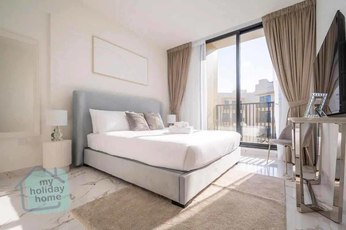 Brand New Spacious And Fully Furnished Ras al-Khaimah 0*,